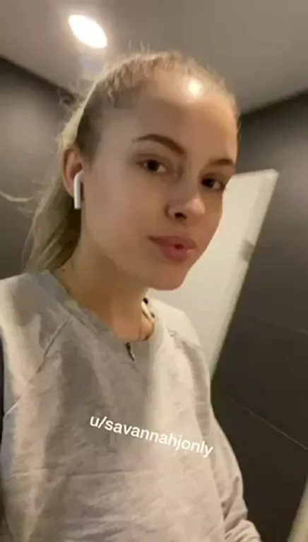 Gym Bathroom Strip Tease 💦🧔‍♀️ [OC]