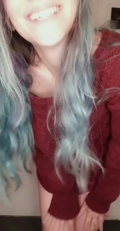 Let Me Tease My Juicy Boobs & Pussy for You 😘💦