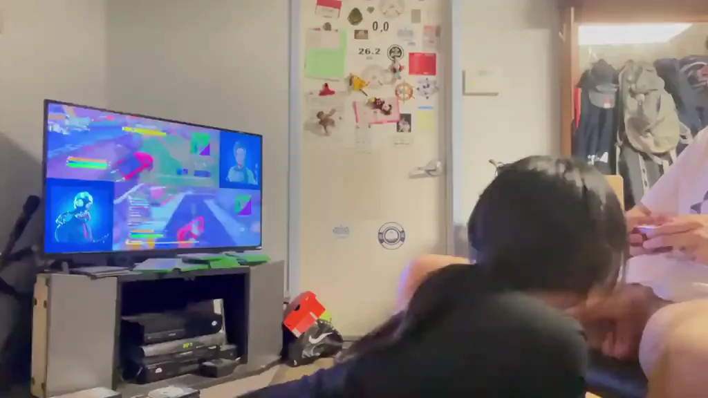 Play [F]ortnite? Watch [m]e suck to get Daddy's Slurp Juice.