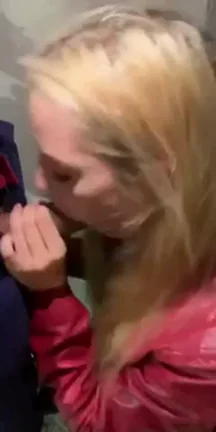 Free Random BJ Slut on the Streets! 🍆💦😈