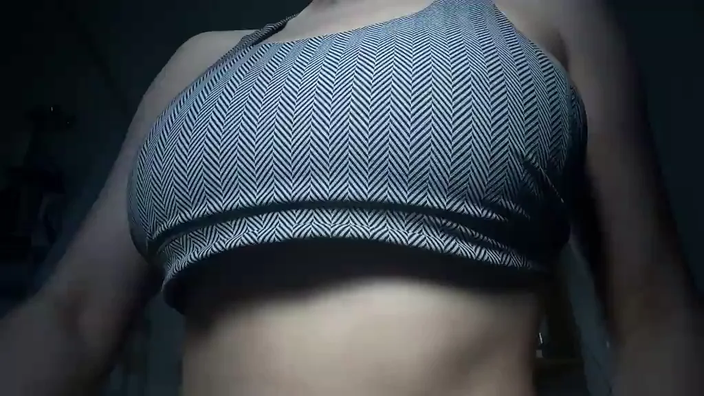Gloomy Day Glow-Up: Perky 34F Titty Drop to Cheer You Up 🍈🍈 [OC]