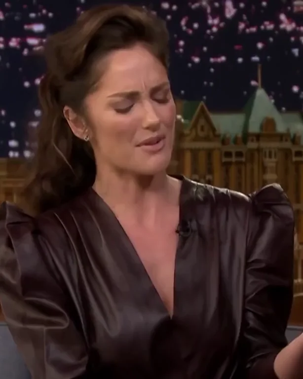 Minka Kelly-Jimmy Fallon 2018