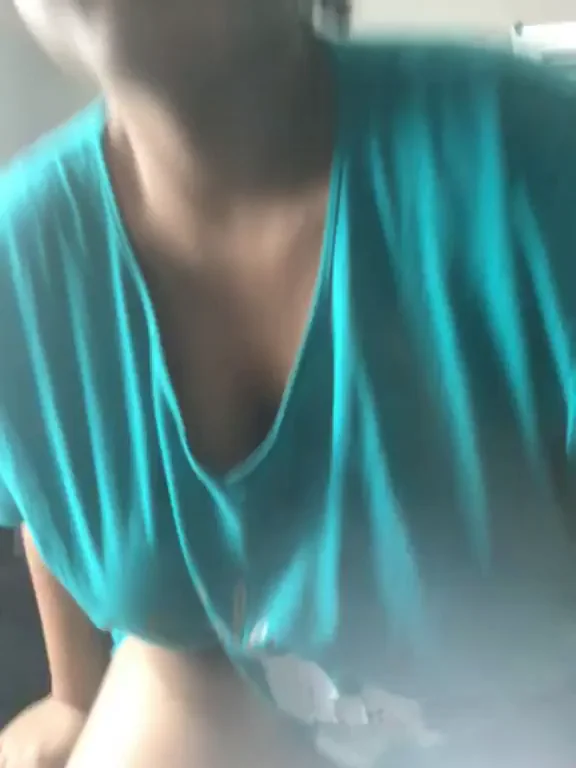 Do you like my fat tits ??