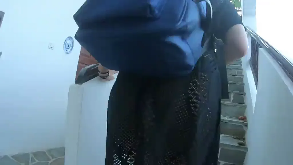 🍑 Why He Trails My Juicy Ass Up the Stairs 👅