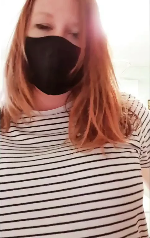 sneaky flash for you ?
