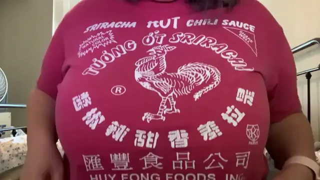Szechuan Titty Drop: Hot Sauce Hooters Explode OC