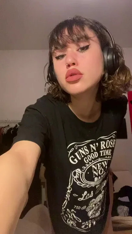 🔥 Lick My Perky Tits Hard & Spank This Juicy Latina Ass 🍑💦