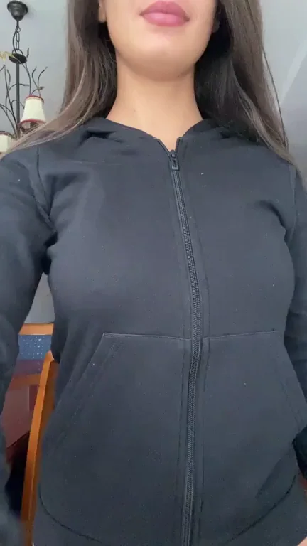 No bra for easy access ?