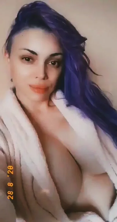 ?Amanda Cerny? BIG BOOBS HOT ?SEXY??? WOMEN CHECK IN COMMENT??