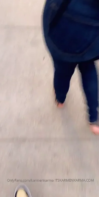HER FULL COLLECTION IN COMMENTS?????