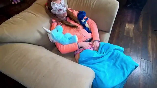 Taboo Cuddle Tease: Cute Redhead's Naughty Blankie Slip-Up