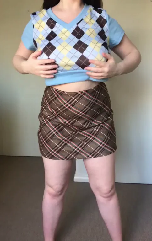 😍 Thought They Were Big? These Tits Are FUCKING HUGE! 🍈🍈