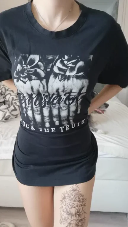 Does this even count as ass? Please be honest :( (OC)