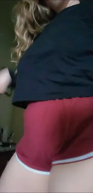 Shame to Hide These Massive Tits All Day 😈🍈🍈