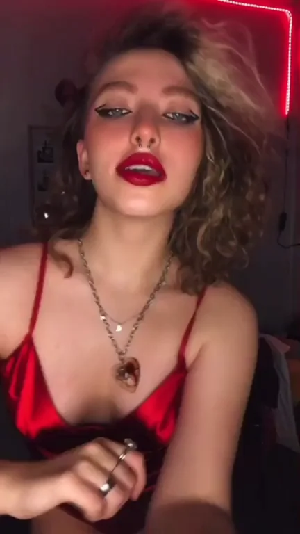 Be honest would you masturbate to my nudes if I ever sent you some?