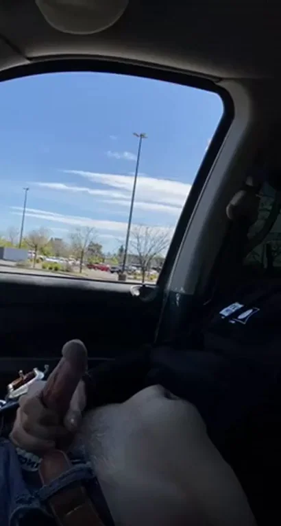 32(M) Would you ride me with the windows down?