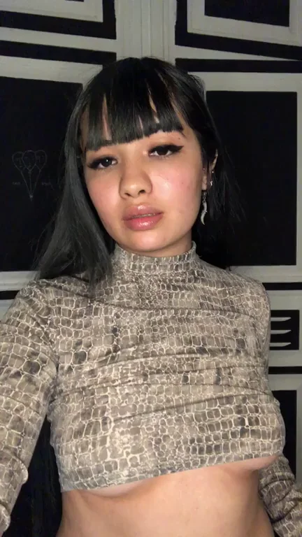 Craving My Dose? Warm Hug, Cute Smile & Juicy Sexy Ass 🍑😘