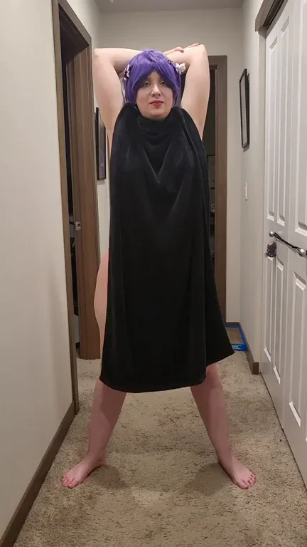 Even from the front, you can tell I have a huge ass. [Stba]