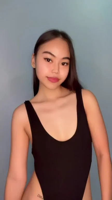 If only one guy enjoys this video, Im happy af