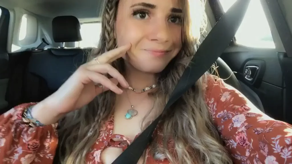 Peek Under My Naughty Church Dress? 😈🙏💦