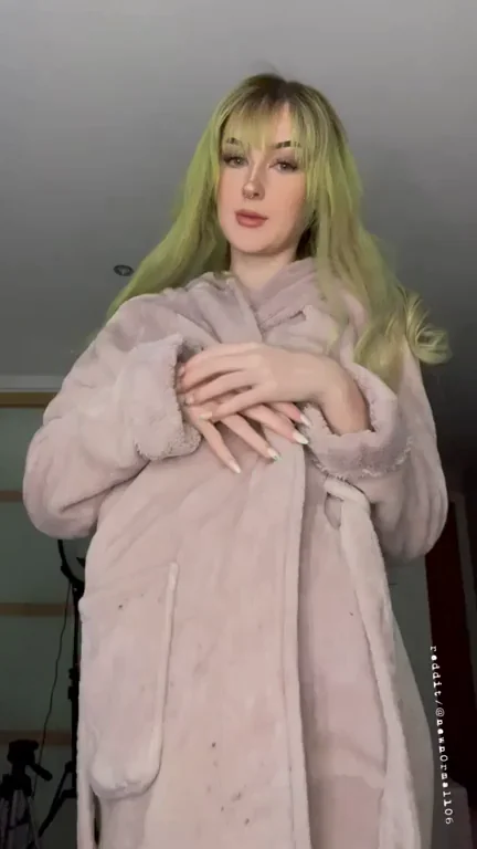 who thinks my body is cute :3