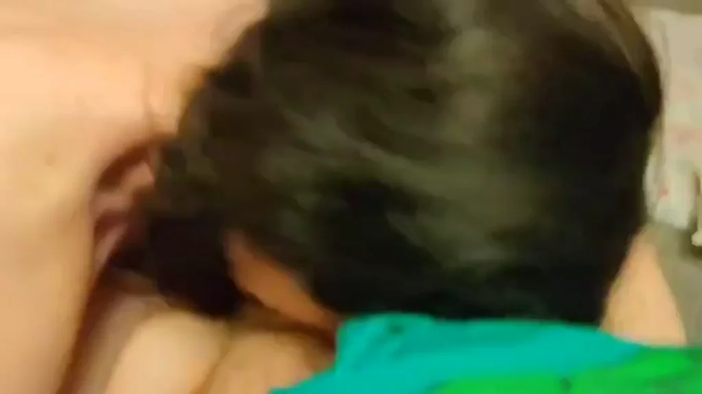 Fiancée (29f) gets filled by her bull while sucking