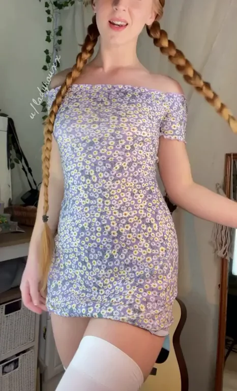 Pale Pigtail Slut's Glowing Landing Strip Runway – Tongue It Raw!