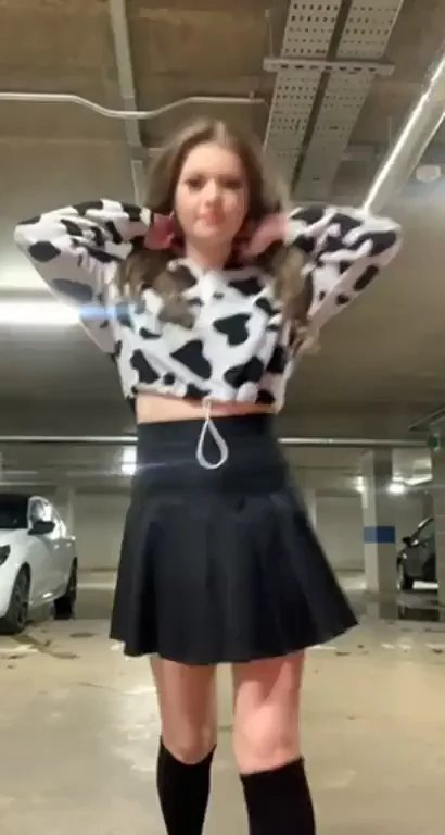 Didnt realise there was a guy 2 cars down.... oh well, i guess he enjoyed the show..