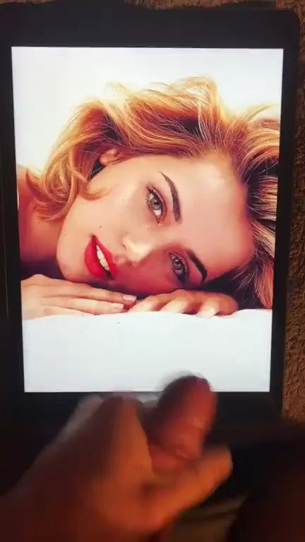 NEW HERTSGIRLS SUB REDDIT my bud jerkin his big hard cock 2 ana de armas - and hot cum tribute - If u want 2 b fed celebs and porn and show off jerkin over them on a second screen - public or private sessions - add hertsgirls on k1k - second screen required