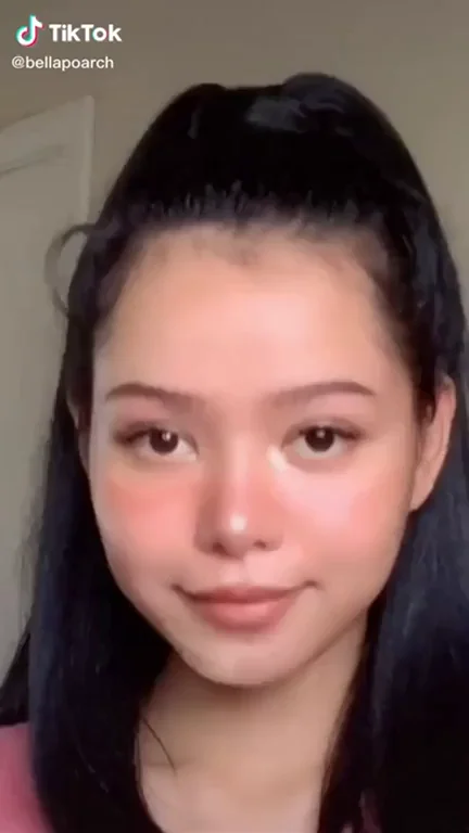 ???BELLA???L!NK !N C0MMENT???