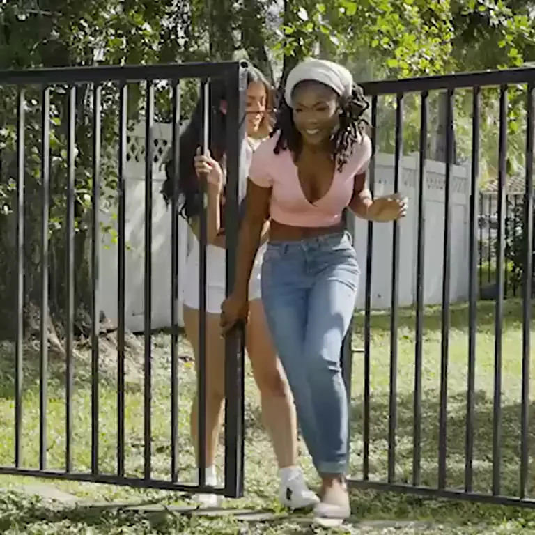 [FFM] Sophia Leone & Hazel Grace