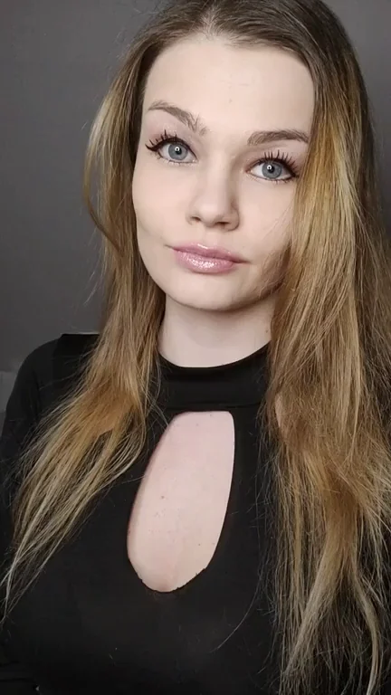 I hope there is someone here who likes crazy girls