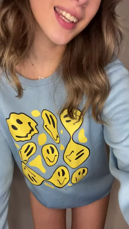 Be honest, would you fuck a 2002 girl like me?