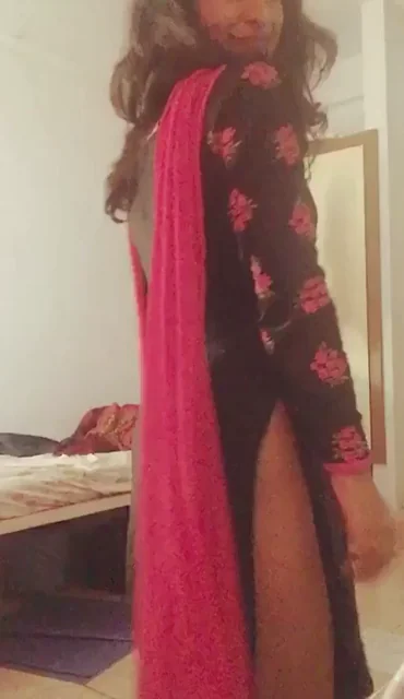 Cutie's Cute Ass Tease