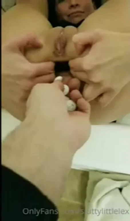 Mentos in Pussy Coke Eruption! 🍬💦 Scarlett Rose Blasian Fun 😈
