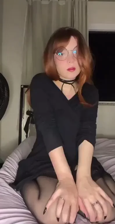 Redhead Slut Strips Off Her Dress & Shows Wet Pussy 😈🔥