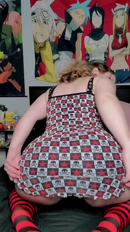 Thick Anime Slut's Pawg Twerk Tease: Ride This Juicy Ass? ;)