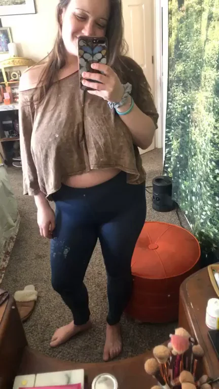 Oops! Thick Babe's Massive Tits Just Drop Out 😍💦