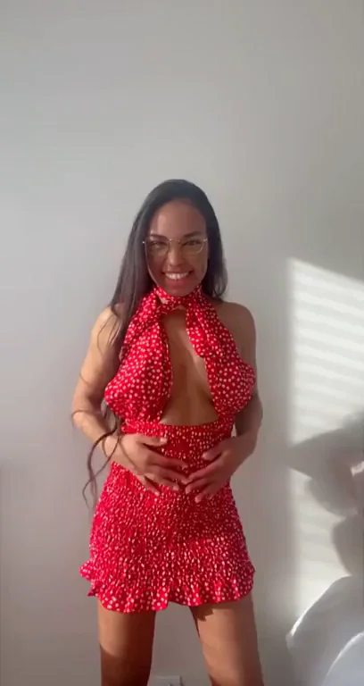 I make random guys hard with my chocolate boobs reveal