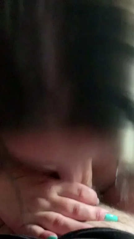 My gf sucking me off