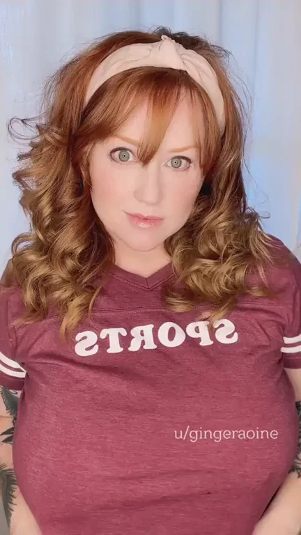 Redhead titty drop for your Super Bowl Sunday!
