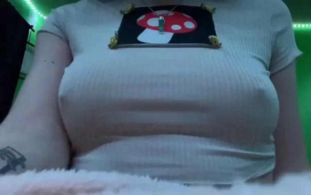 can you tell how soft they are? titty drop
