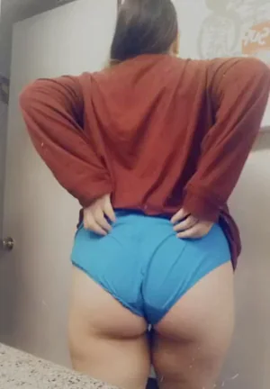 My ass just swallows these panties ?