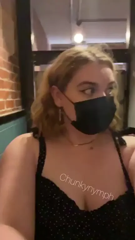 Chubby Slut's Risky Tit Flash Hobby 😈🍈🍈