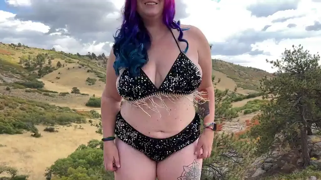 [Drop] Do you like thick girls with big tits?