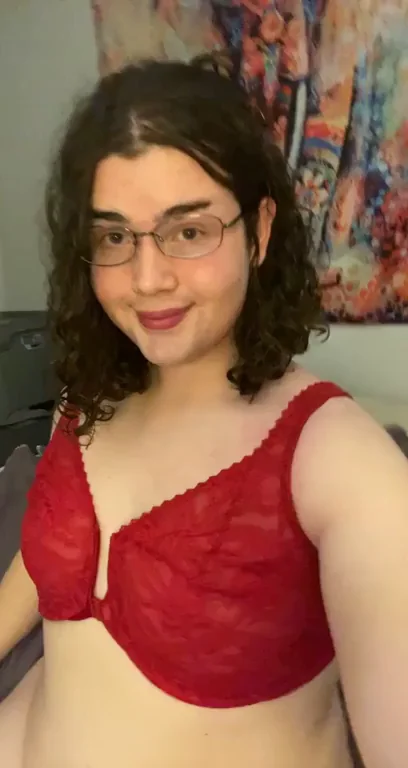 I love getting high and going deeper into my online transition to daddy cock addiction as Samantha ?