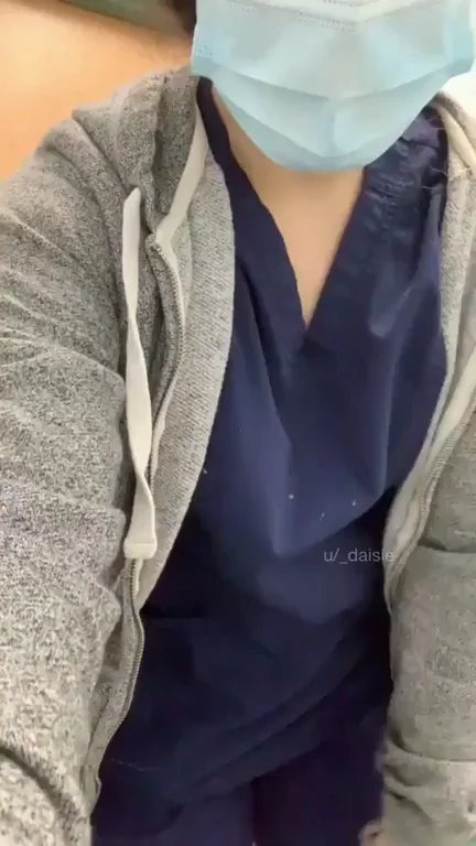 hubby is "too busy" to visit me at work, are you free?