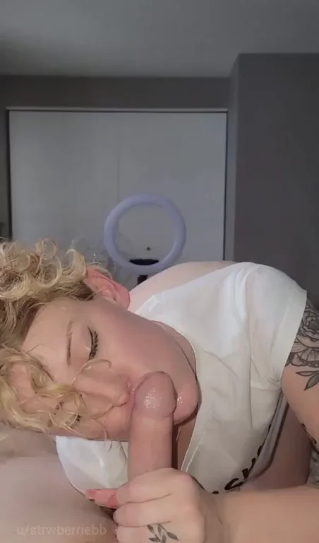😈 Morning Bedhead Slut Sucks Cock Raw & Deep 💦🔥