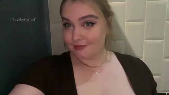 Huge Tits Slut Used to Hate Her Massive Jugs, Now Flashes Them Everywhere!