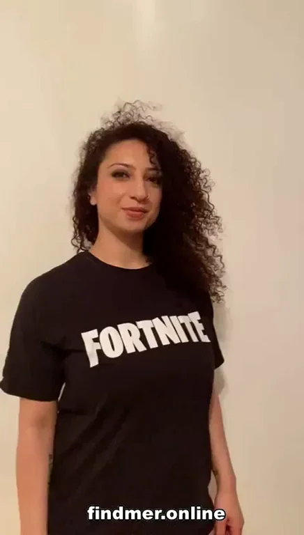 18 Years Big Tits ???